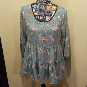 Three Quarter Sleeved Floral Tiered Blouse